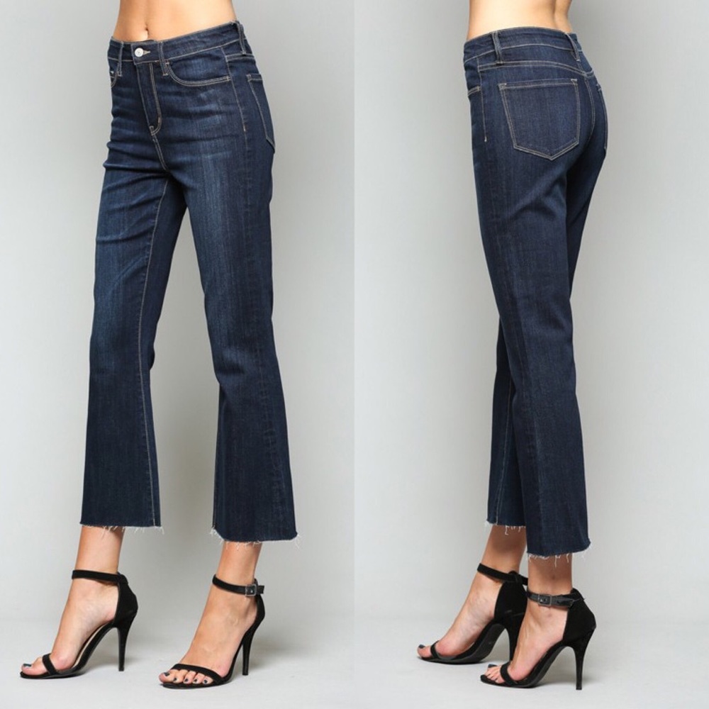 Vervet Flare Cropped Denim Jeans